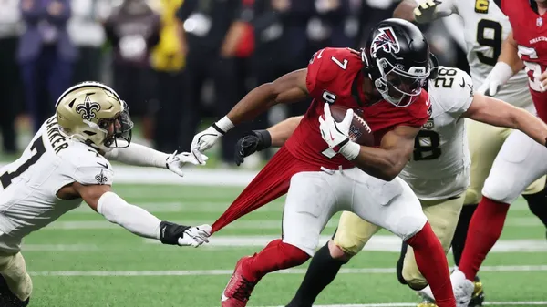 img of Bijan Robinson, Falcons make NFC South statement in...