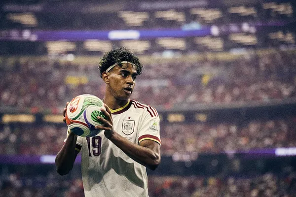 img of FIFA World Cup schedule today: Games, kickoff times, livestream info...