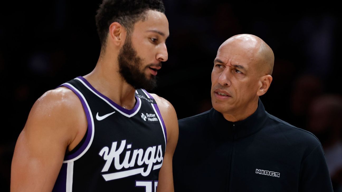 Kings guard Simmons has torn Achilles tendon, will...