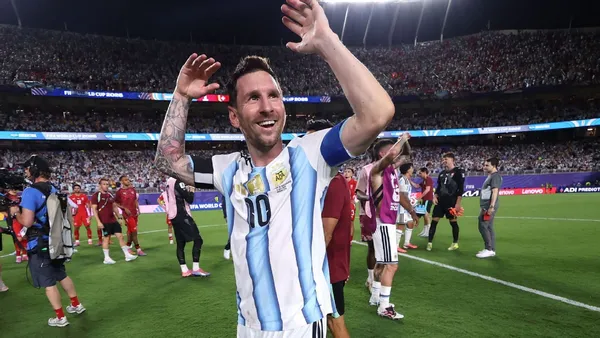 img of Messi praises 'not normal' Argentina in WC defense...