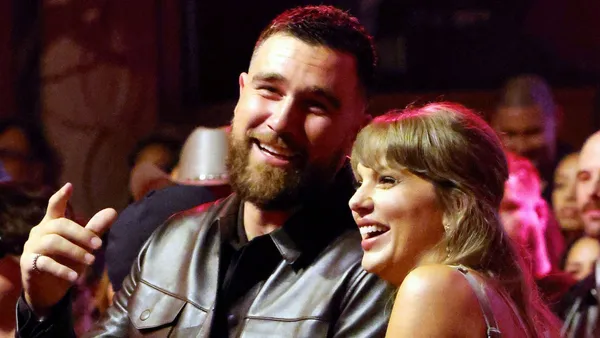 img of Report: Chiefs' Kelce, Swift to marry at MSG Fri.