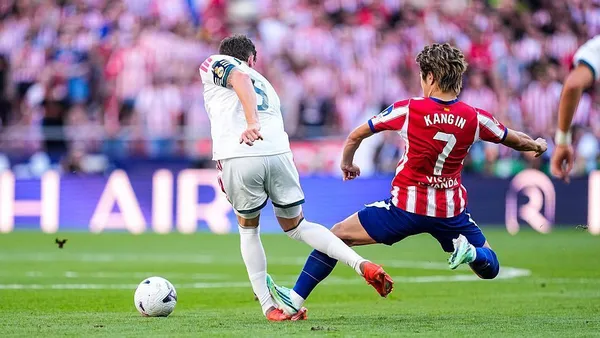 img of Spain refs back Real, say Lee deserved red for...