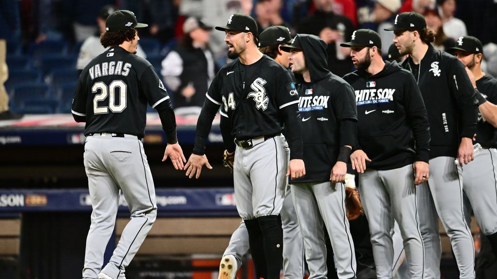 White Sox stay perfect, look to clinch at home for...